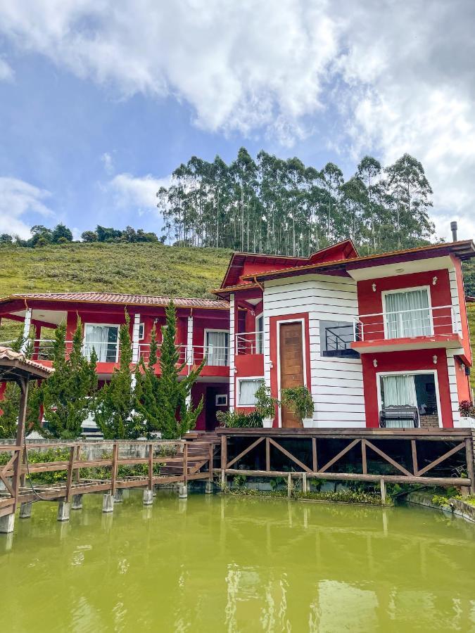 Ampla Casa De Campo - Afaven Aguas Mornas Exteriér fotografie
