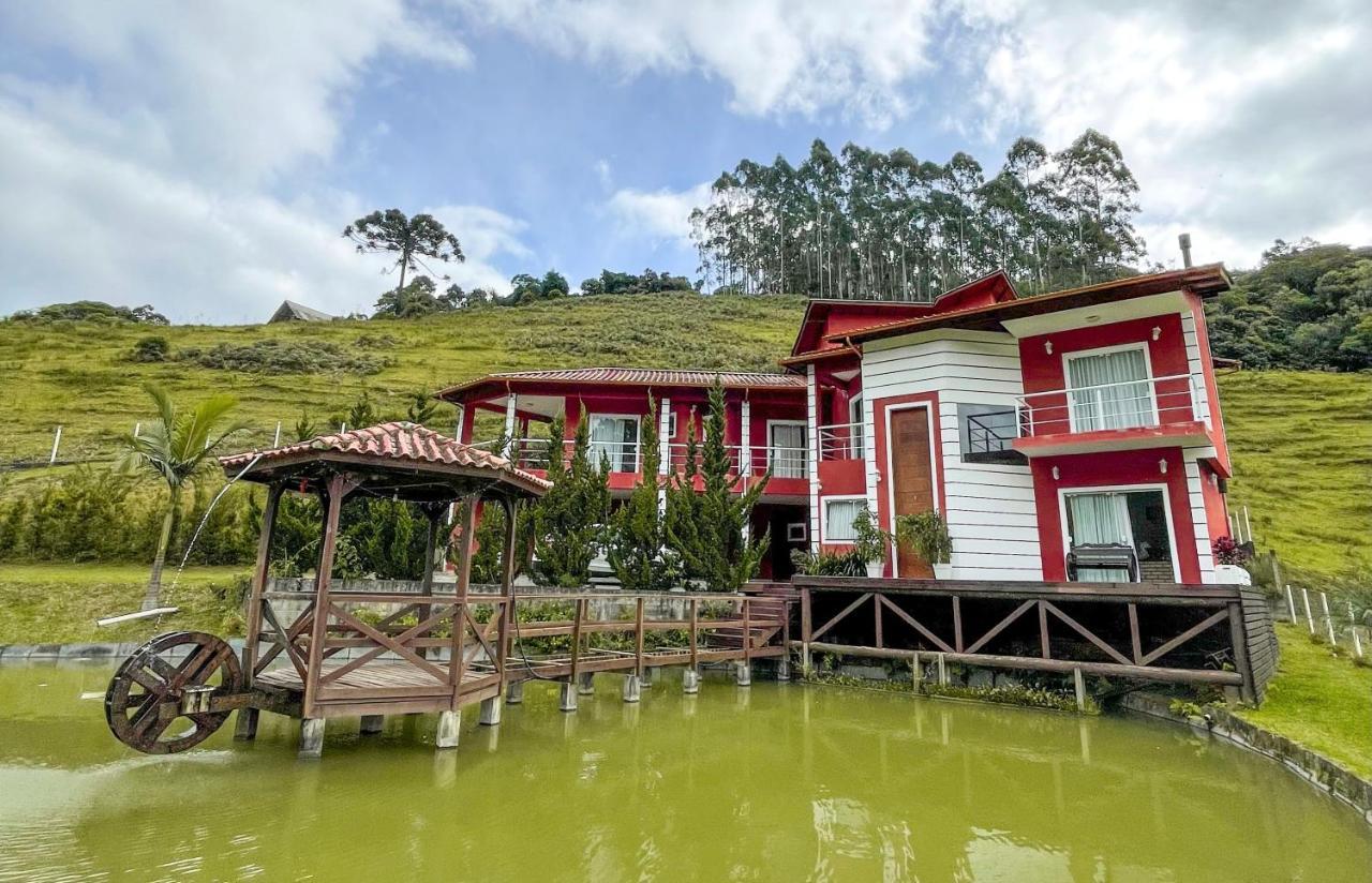 Ampla Casa De Campo - Afaven Aguas Mornas Exteriér fotografie