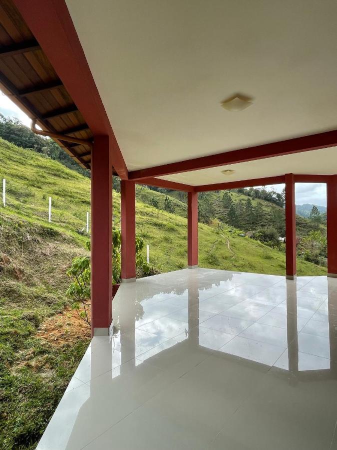 Ampla Casa De Campo - Afaven Aguas Mornas Exteriér fotografie