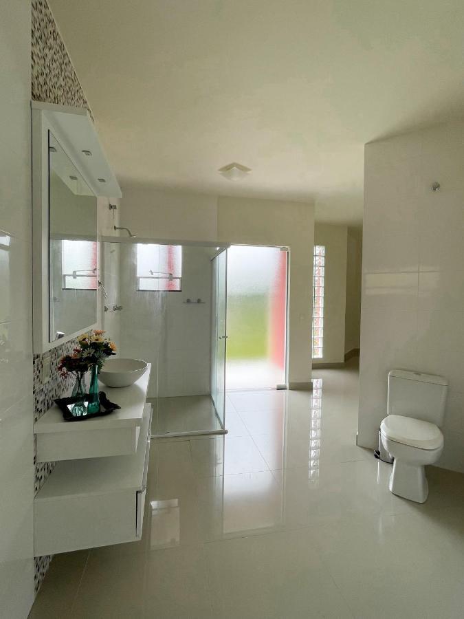 Ampla Casa De Campo - Afaven Aguas Mornas Exteriér fotografie